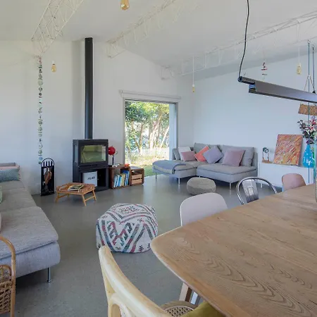 A Factoria House By Prishomes * Hio