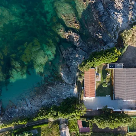 Ferienhaus A Factoria House By Prishomes *