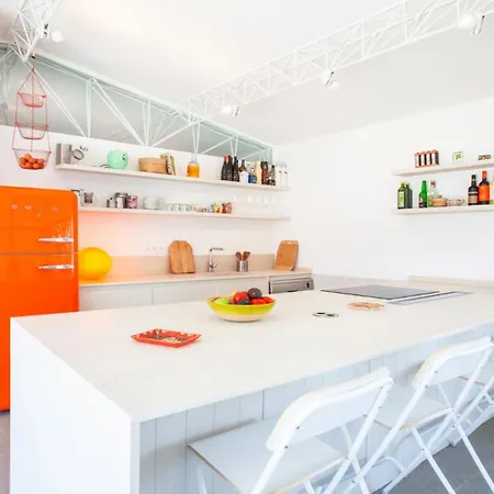 A Factoria House By Prishomes Holiday home Hio