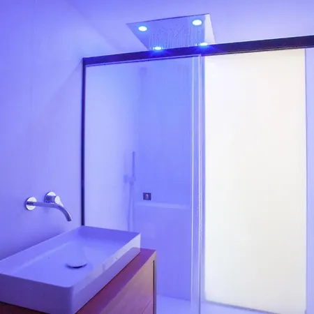 A Factoria House By Prishomes Feriehus *