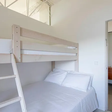 A Factoria House By Prishomes Feriehus *